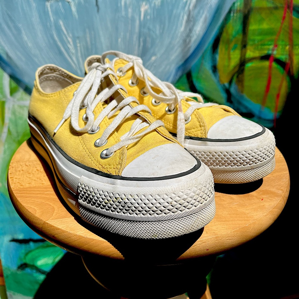 Low-top platform converse